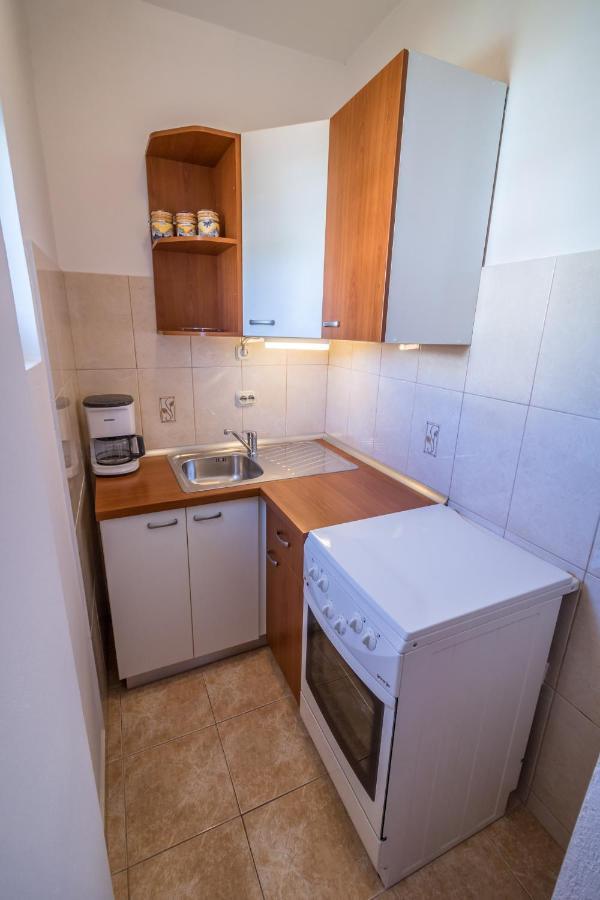 Apartmani Tonkica Supetarska Draga Exterior foto